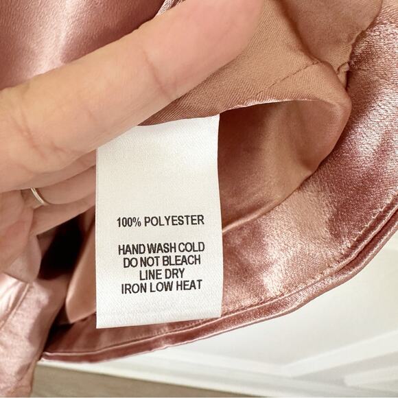 NWT Lulus Paparazzi Shot Satin Off-Shoulder Midi Dress in Mauve sz M - Picture 7 of 8